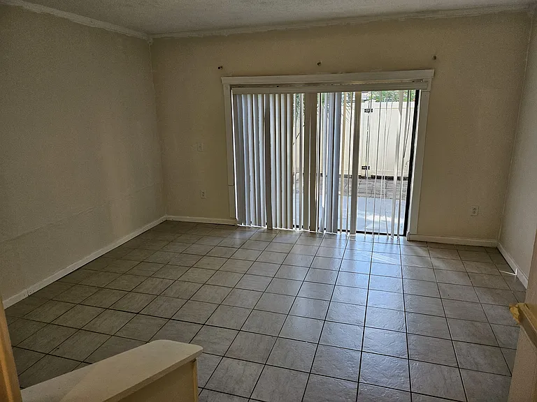 5822 Windhover Dr — Photo 7