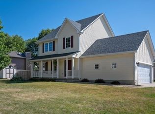 195 Becky Lynn Blvd, Pleasant Hill, IA 50327