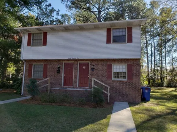West Blvd. (701-A-B), 701 W Boulevard St #A, Laurinburg, NC 28352