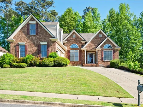 5684 Harbormist Dr, Powder Springs, GA 30127