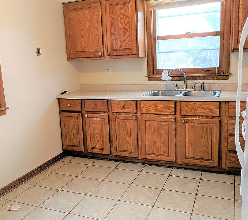 1st image of 1319-21 E Howard Ave
