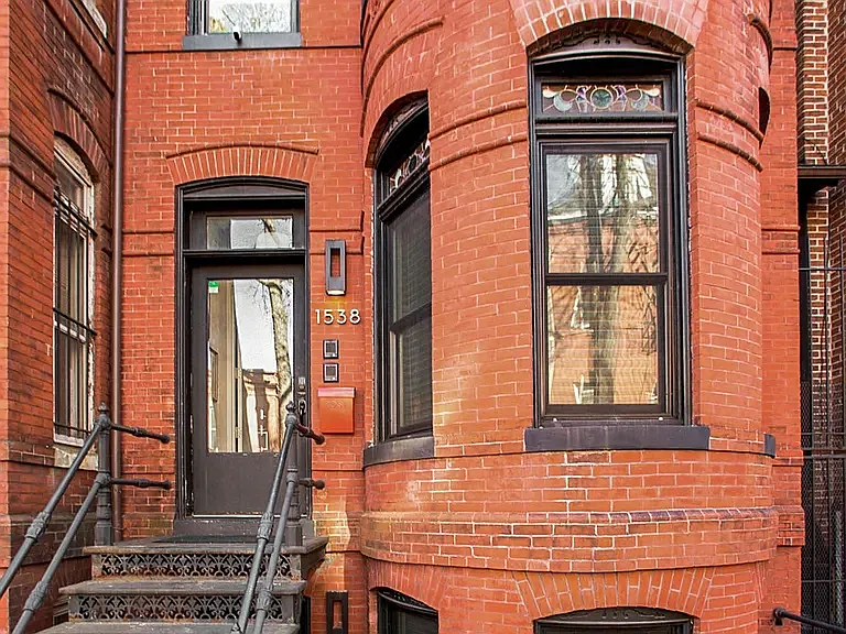 1538 Swann St NW #2 — Photo 1