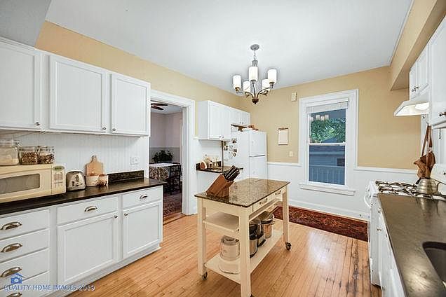 1st image of 411 S Wheaton Ave #1