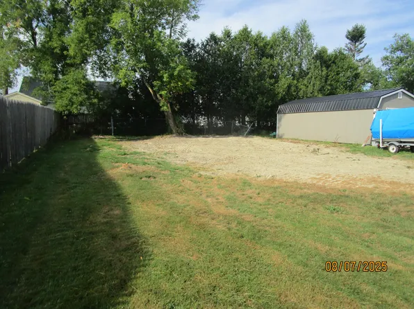 27 McKinley Avenue, Orrington, ME 04474