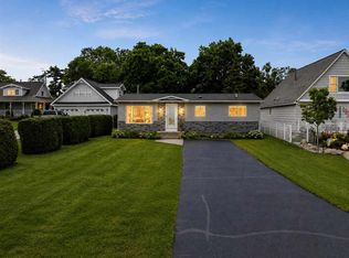 407 N Huron Ave, Mackinaw City, MI 49701