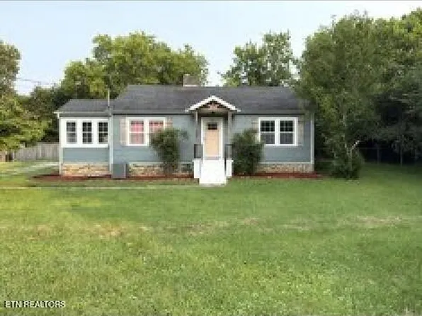 1722 Fair Dr, Knoxville, TN 37918