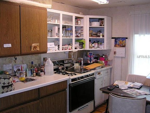 4th image of 725 E Georgia Ave