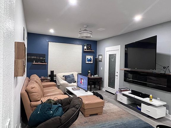 5th image of 24535 Town Center Dr #6