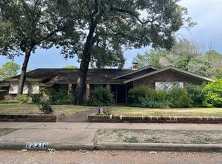 12318 Mossycup Dr, Houston, TX 77024