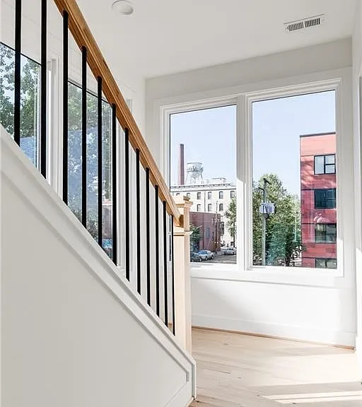 220 N 20th St #1 — Photo 1