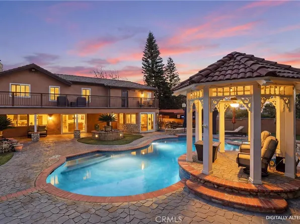 1210 Versailles Cir, Riverside, CA 92506