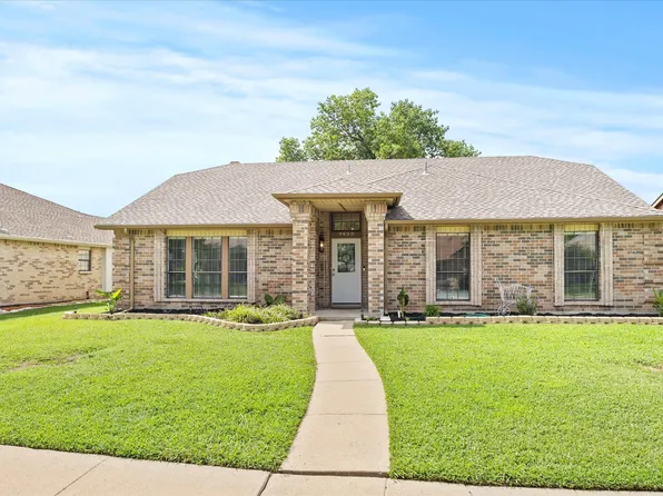 9430 Willard St, Rowlett, TX 75088