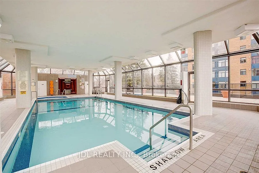 2 bed, $2,400 — Photo 3
