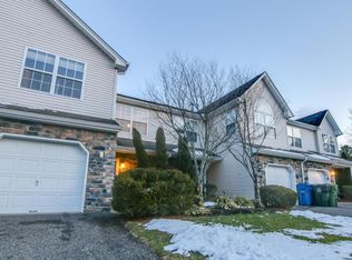 76 Maywood Run, Tinton Falls, NJ 07753