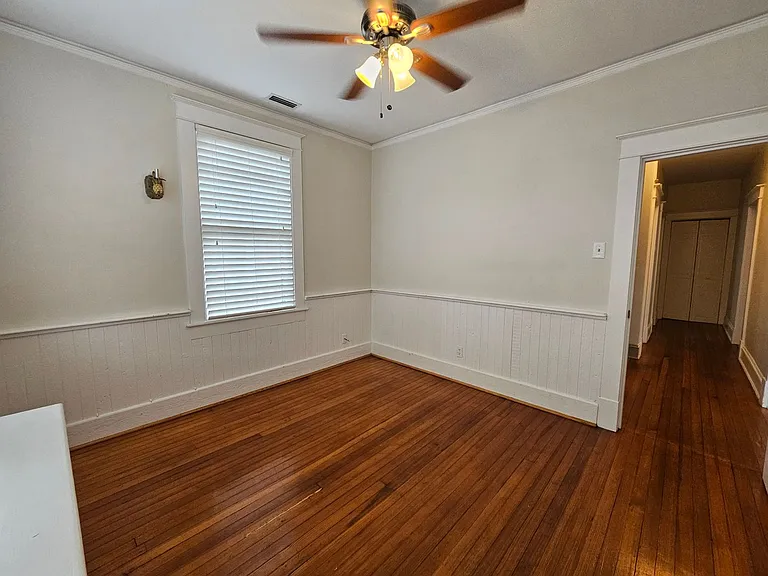 537 Washington Park — Photo 23