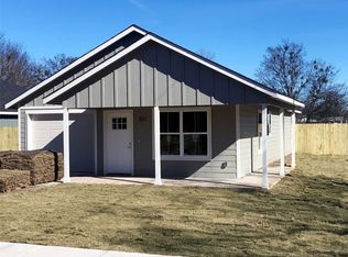 321 Runnels St, Terrell, TX 75160