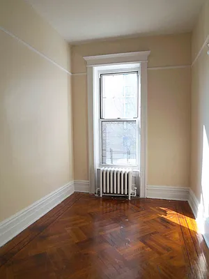 Rented by City Connections Realty | media 2