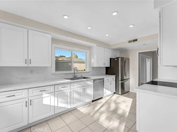 19301 Sierra Inez Rd, Irvine, CA 92603