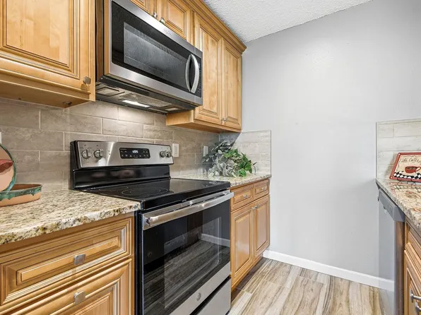 3240 Iris Ave #g-205, Boulder, CO 80301