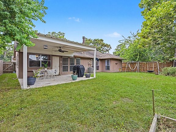 5th image of 5226 Clarkston Ln