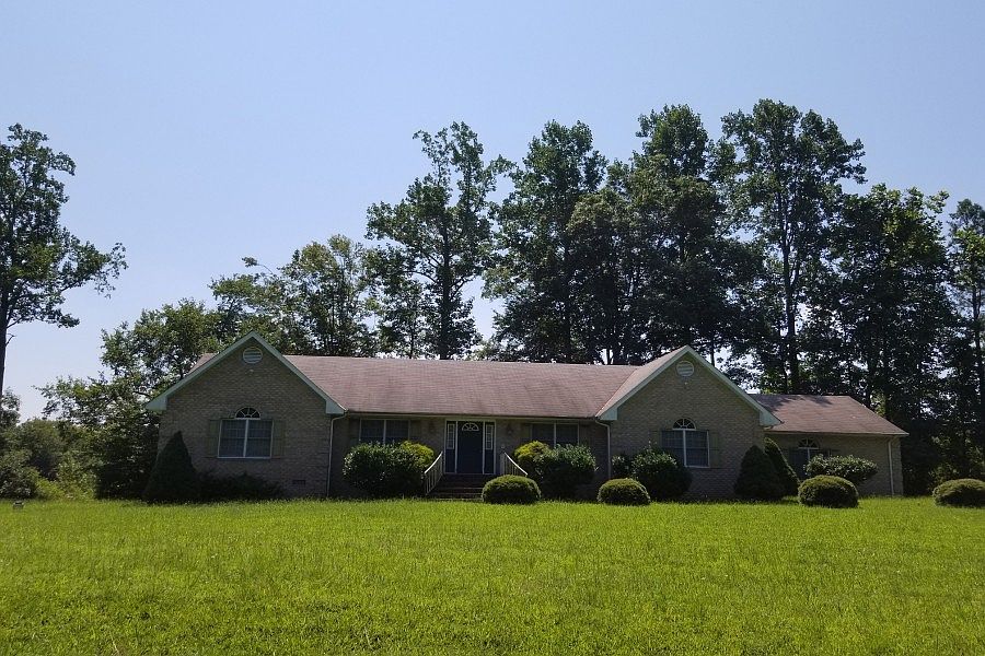 1st image of 8941 Crumps Mill Rd