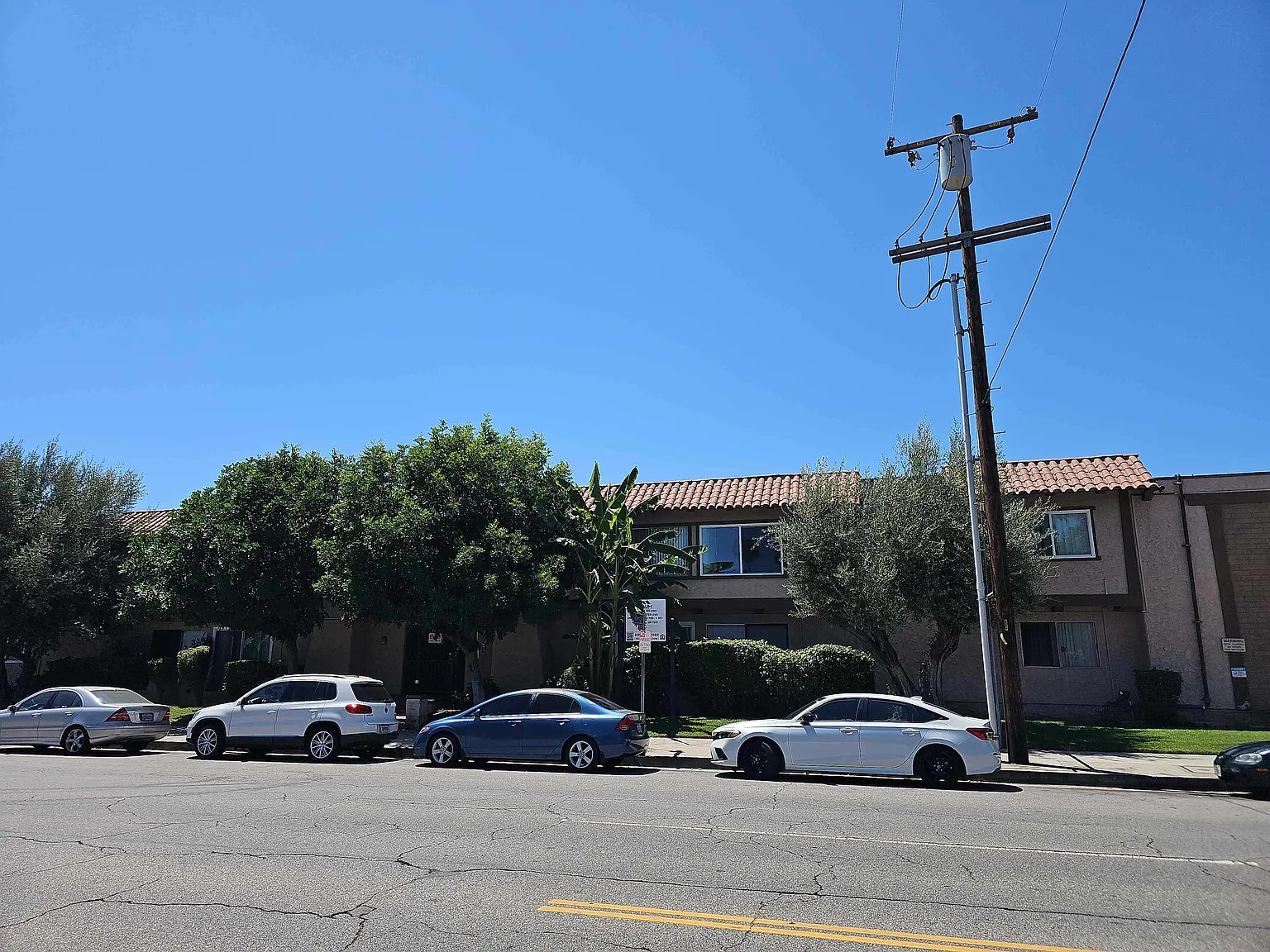 1 bed, $2,095 — Photo 1