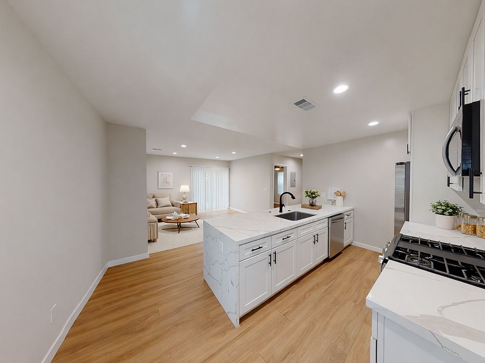 1st image of 4837 63rd St