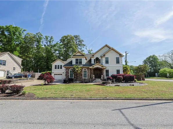 501 Shadow Brooke Dr, Chesapeake, VA 23320