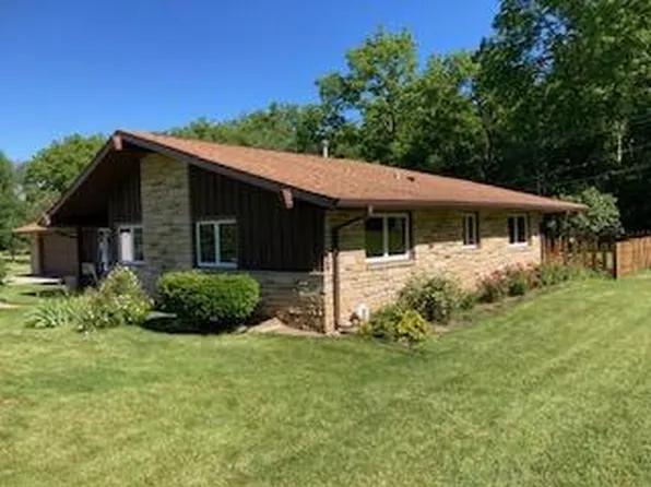 14560 Santa Rosa DRIVE, Brookfield, WI 53005