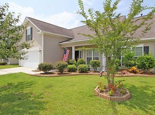 7528 Hawks Cir, Hanahan, SC 29410