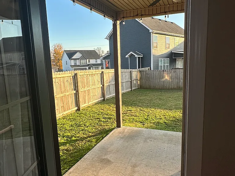 1124 Eagles View Dr — Photo 44