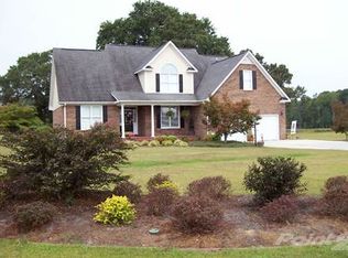 4916 Clinton Rd, Eastover, NC 28312