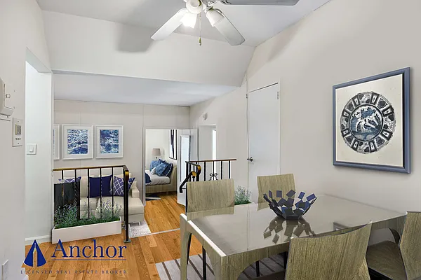 Rented by Anchor Associates | media 6