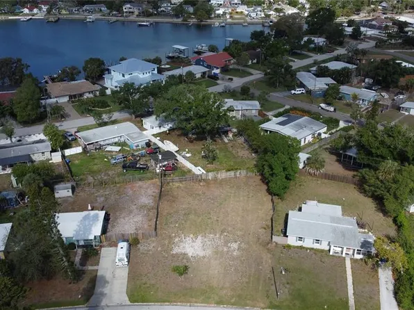 4101 Neptune Dr SE Lot 16, Saint Petersburg, FL 33705