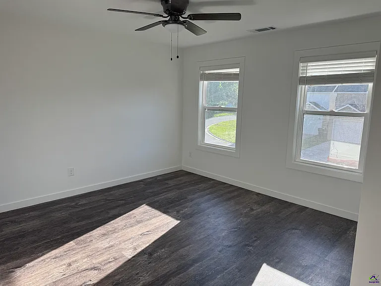 102 Leisure Pointe Cv — Photo 12