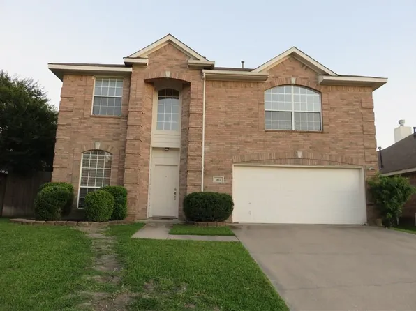 307 Mary Pat Dr, Grand Prairie, TX 75052