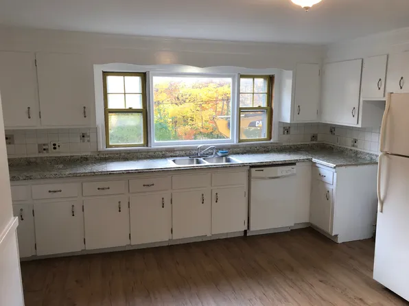 16 Wheeler Ln, Watertown, MA 02472