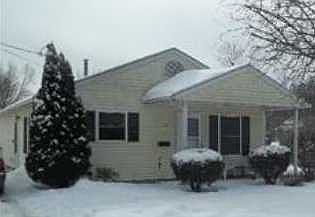 1st image of 226 Stanley Ave