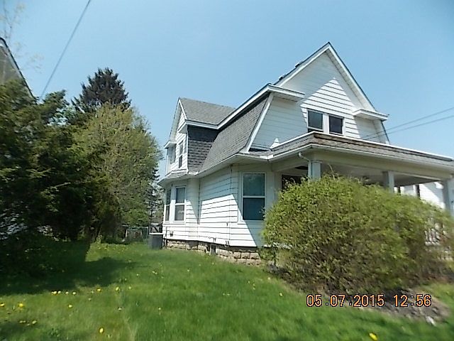 2nd image of 16 Reading Ave