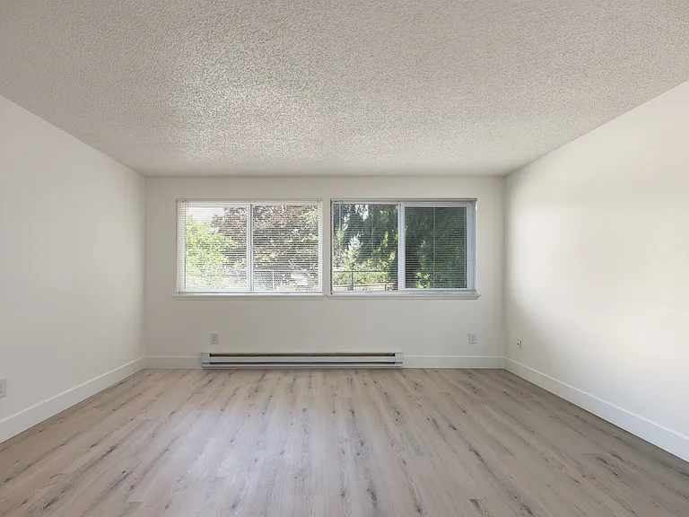 Timberwood Apartments — Photo 39