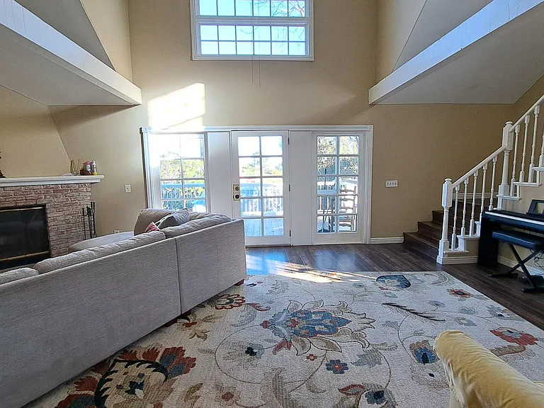 5910 Kanan Dume Rd — Photo 5