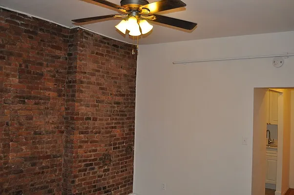 Rented by Sky Management | media 20