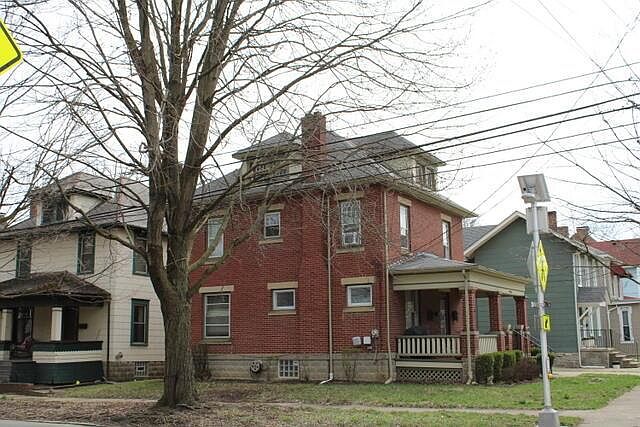 2nd image of 82 N Washington St