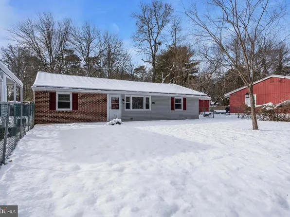 146 Arch St, Browns Mills, NJ 08015