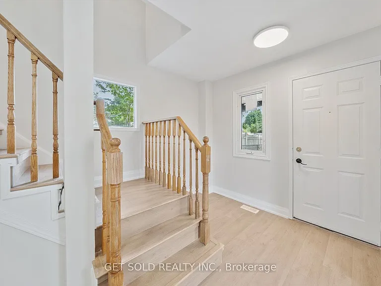 232 Kozlov St — Photo 2