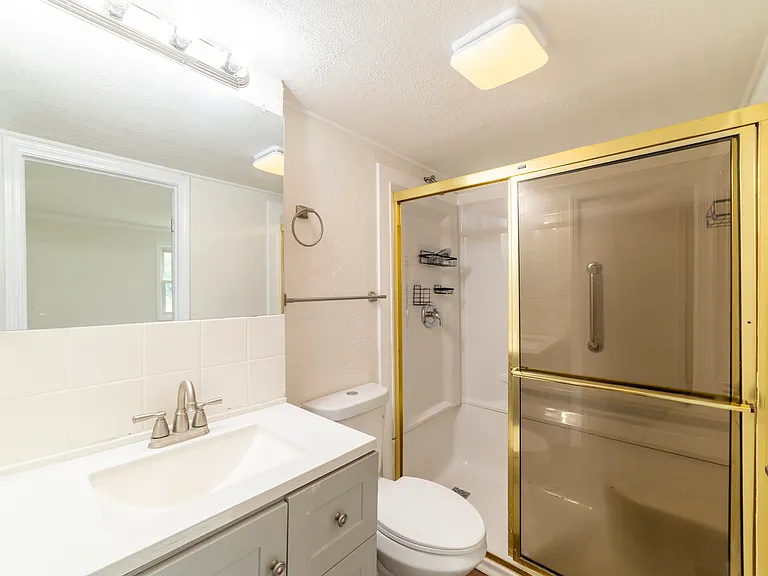 384 Sassafras Dr — Photo 18