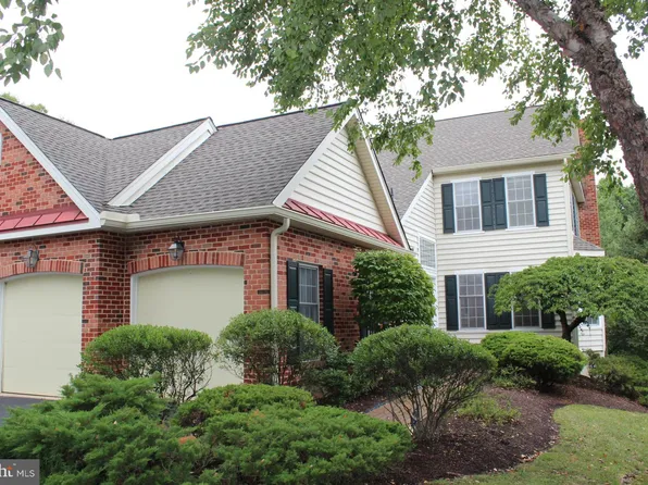 13 Fenwyck Cir, Phoenixville, PA 19460