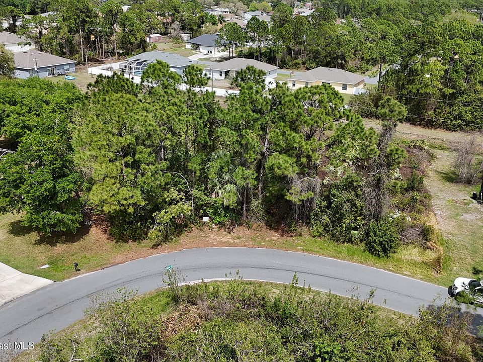 1st image of 1805 Raintree Ave SE