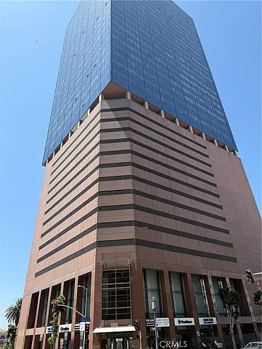 1100 Wilshire Blvd #2811 Photo 1