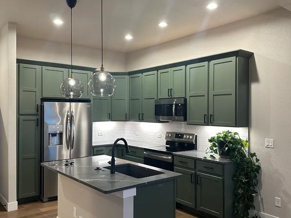 1732 W 50th St, Loveland, CO 80538
